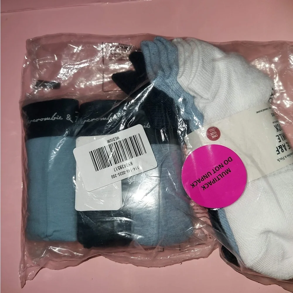 Abercrombie and Fitch Undies sock set size Medium NIP